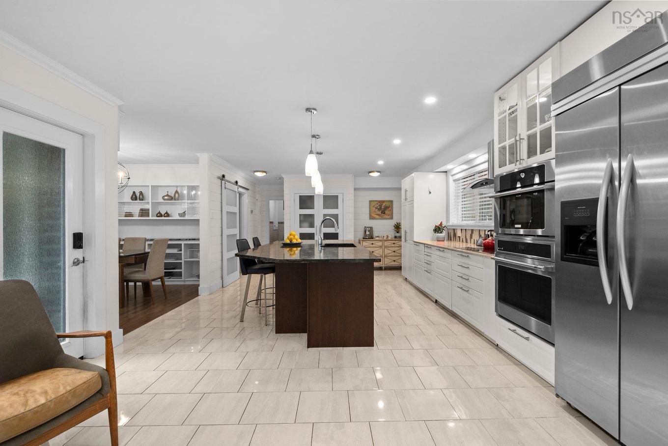 7062 Royal Pine Avenue, Halifax, NS