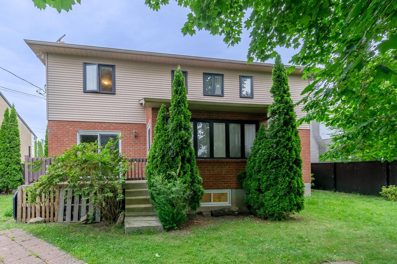 Back facade - 990 Rue Renoir, Brossard, QC - Outdoor