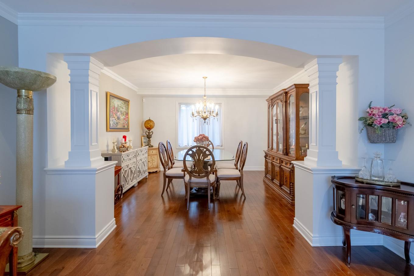 Dining room - 990 Rue Renoir, Brossard, QC - Indoor Photo Showing Dining Room