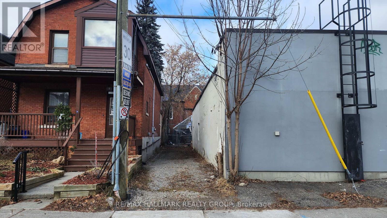 1240 Bank Street, Ottawa, ON