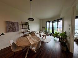 1307-2010 Boul. Lebourgneuf Québec (Les Rivières), QC G2K 0L8