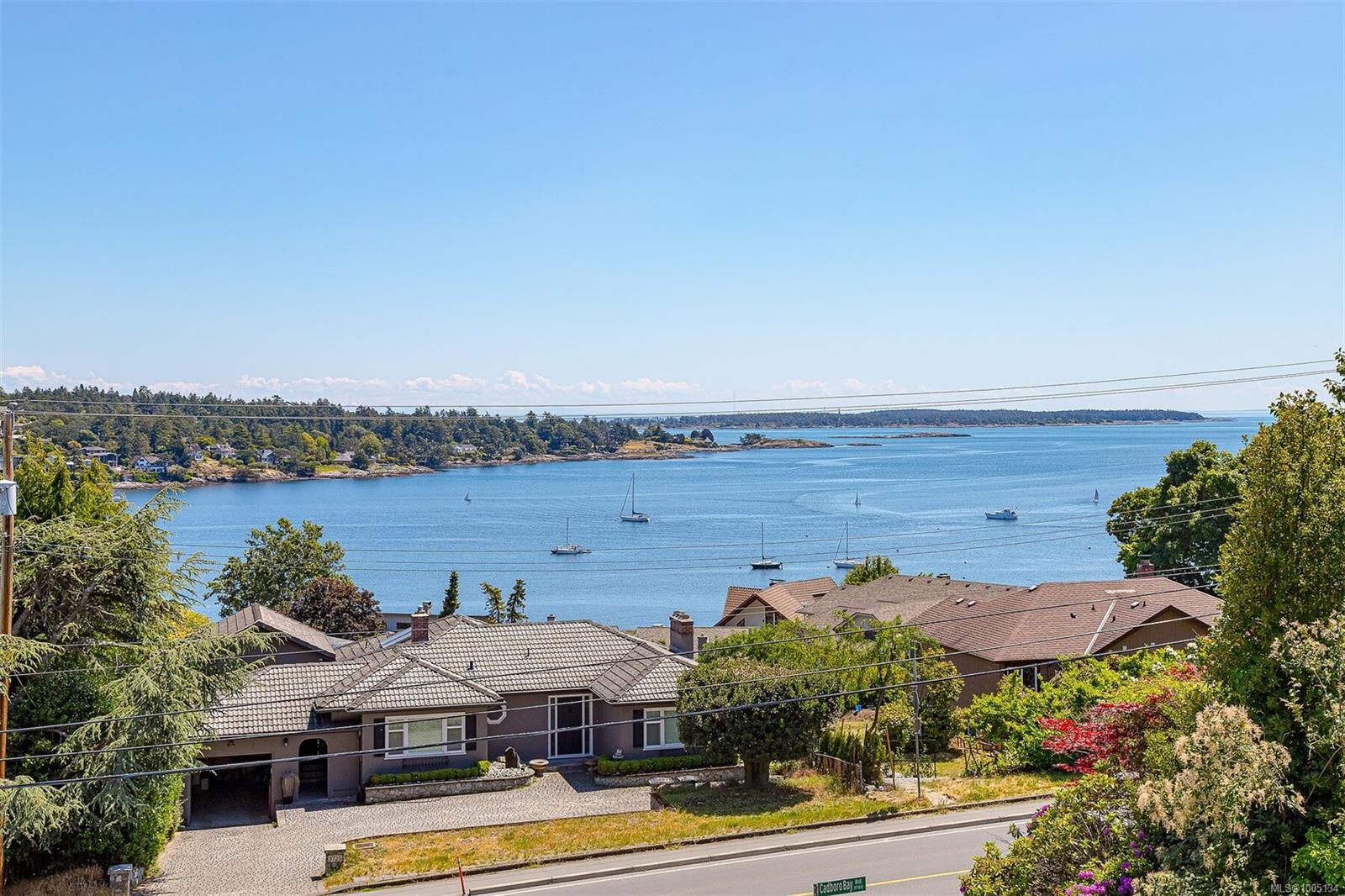 2597 Vista Bay Rd, Saanich, BC