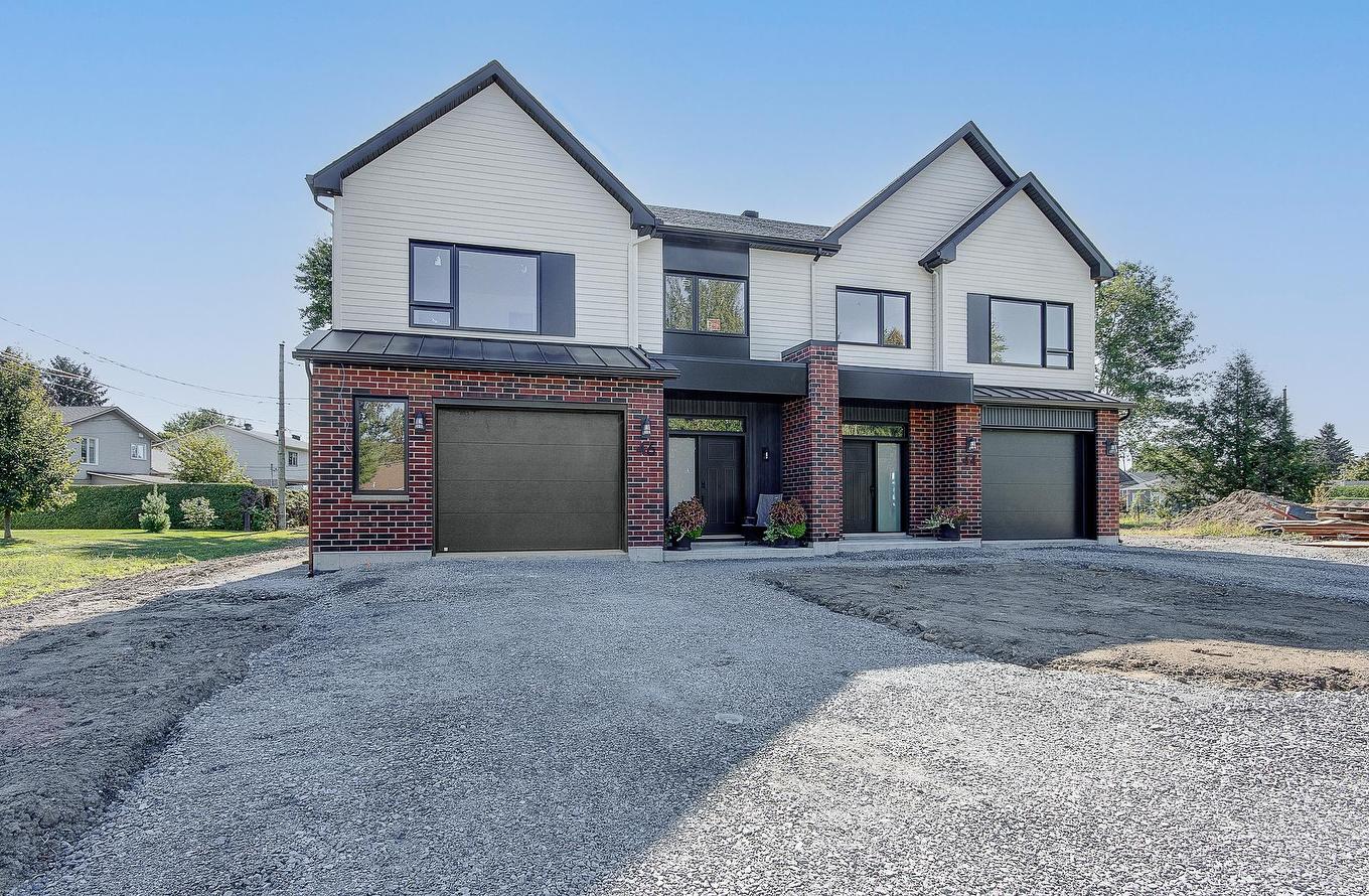 Frontage - 44 Rue Marcoux, Saint-Basile-Le-Grand, QC - Outdoor With Facade