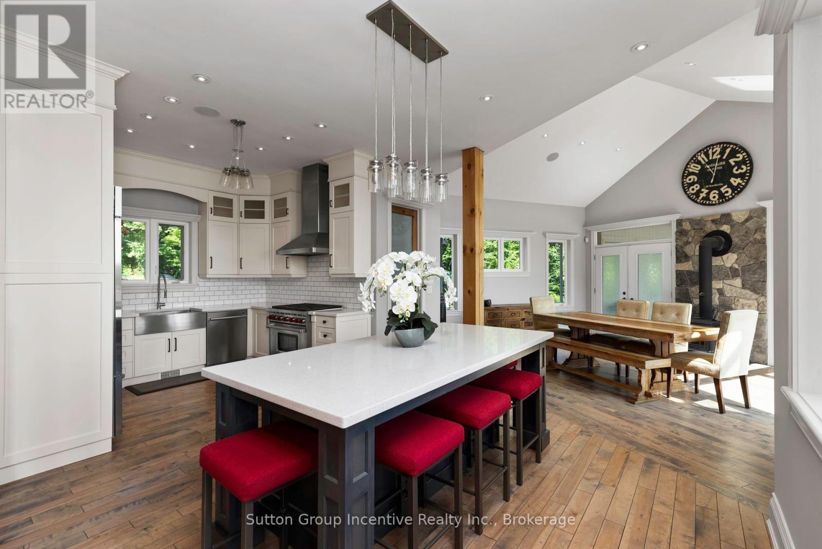 15 Gordon Point Lane, Seguin, ON - Indoor