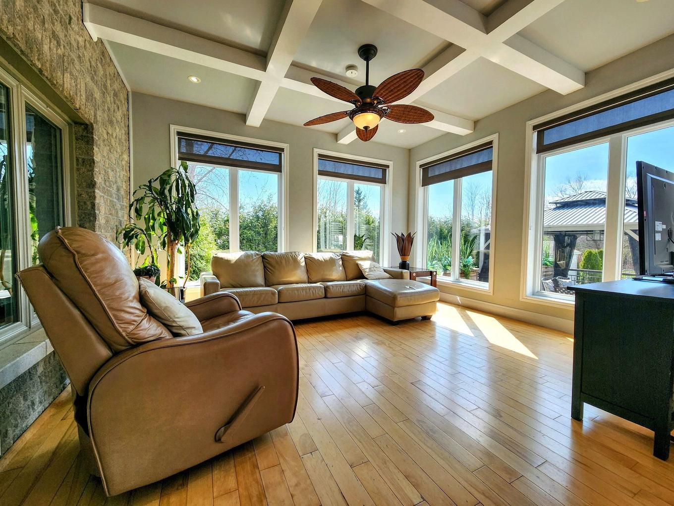 Solarium/Verrière - 2628 - 2630 Côte De Terrebonne, Terrebonne (Terrebonne), QC - Indoor Photo Showing Living Room