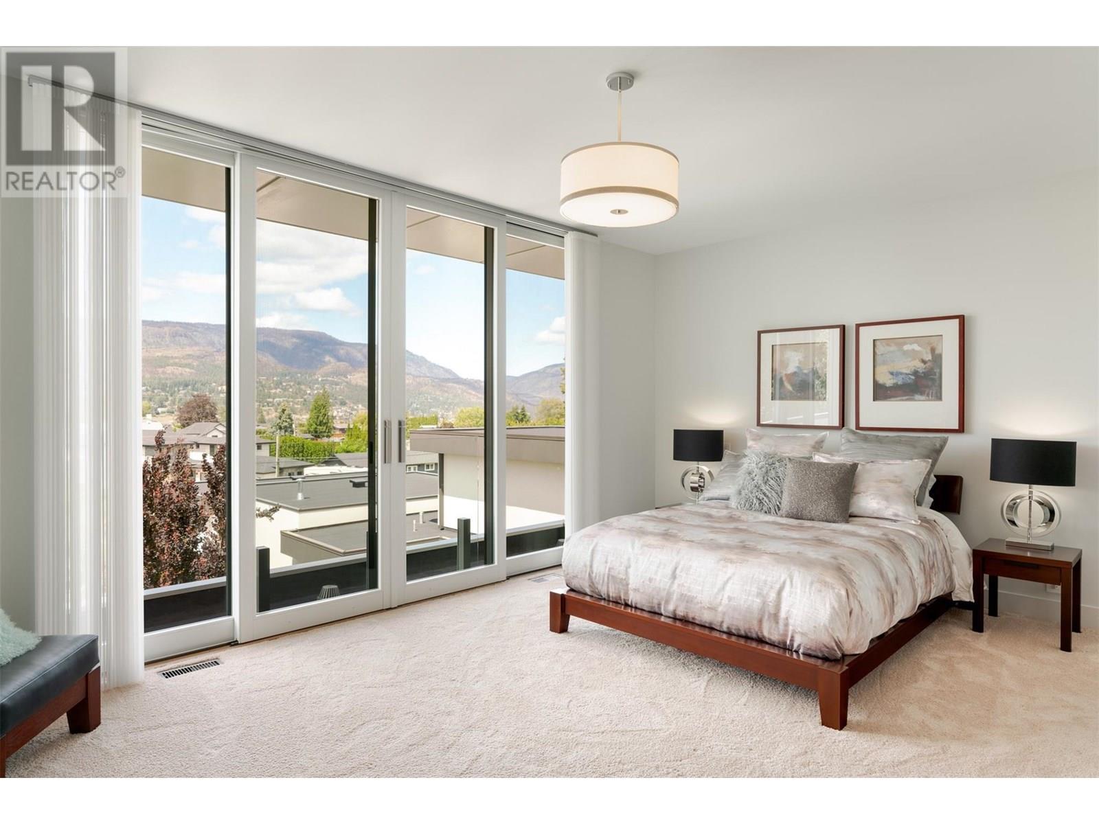 2469 Thacker Drive, West Kelowna, BC - Indoor Photo Showing Bedroom