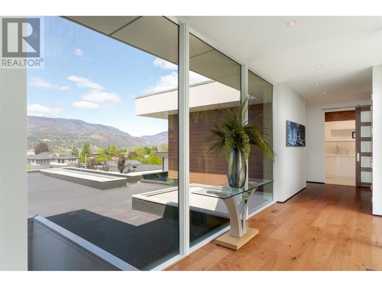 2469 Thacker Drive, West Kelowna, BC - Photo Showing Other Room