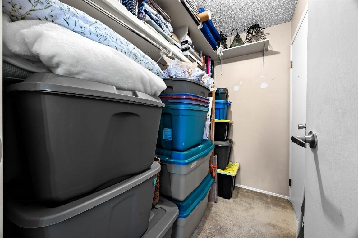 3-1089 Mcmurdo Drive, Kamloops, BC - Indoor