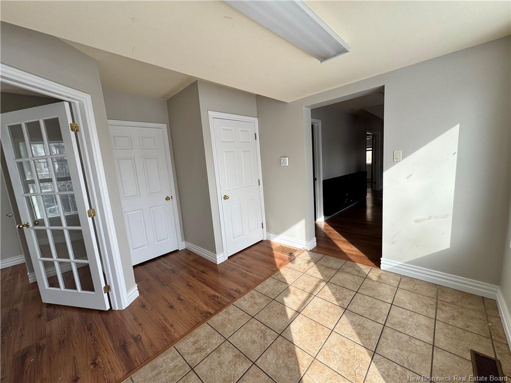 100 Sunset Ave, Dieppe, NB