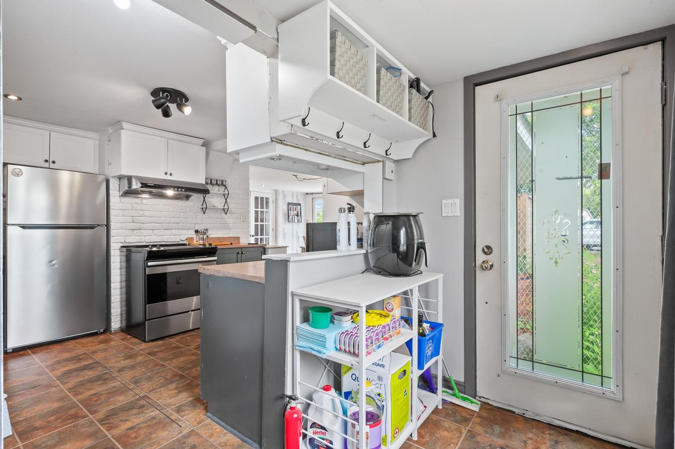 Rangement - 3620 Côte De Terrebonne, Terrebonne (Terrebonne), QC - Indoor Photo Showing Kitchen