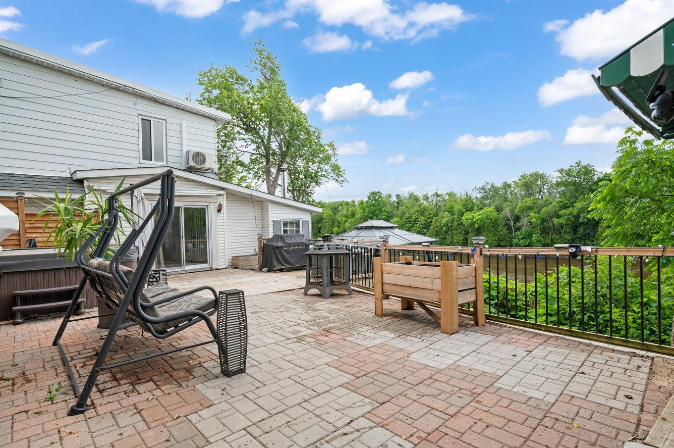 Cour - 3620 Côte De Terrebonne, Terrebonne (Terrebonne), QC - Outdoor With Deck Patio Veranda With Exterior