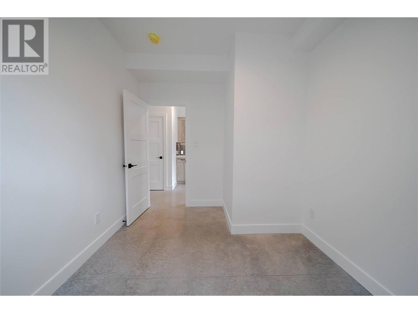 2 Huckleberry Place, Fernie, BC - Indoor Photo Showing Other Room