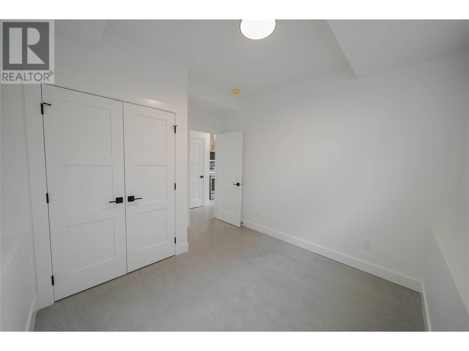 2 Huckleberry Place, Fernie, BC - Indoor Photo Showing Other Room