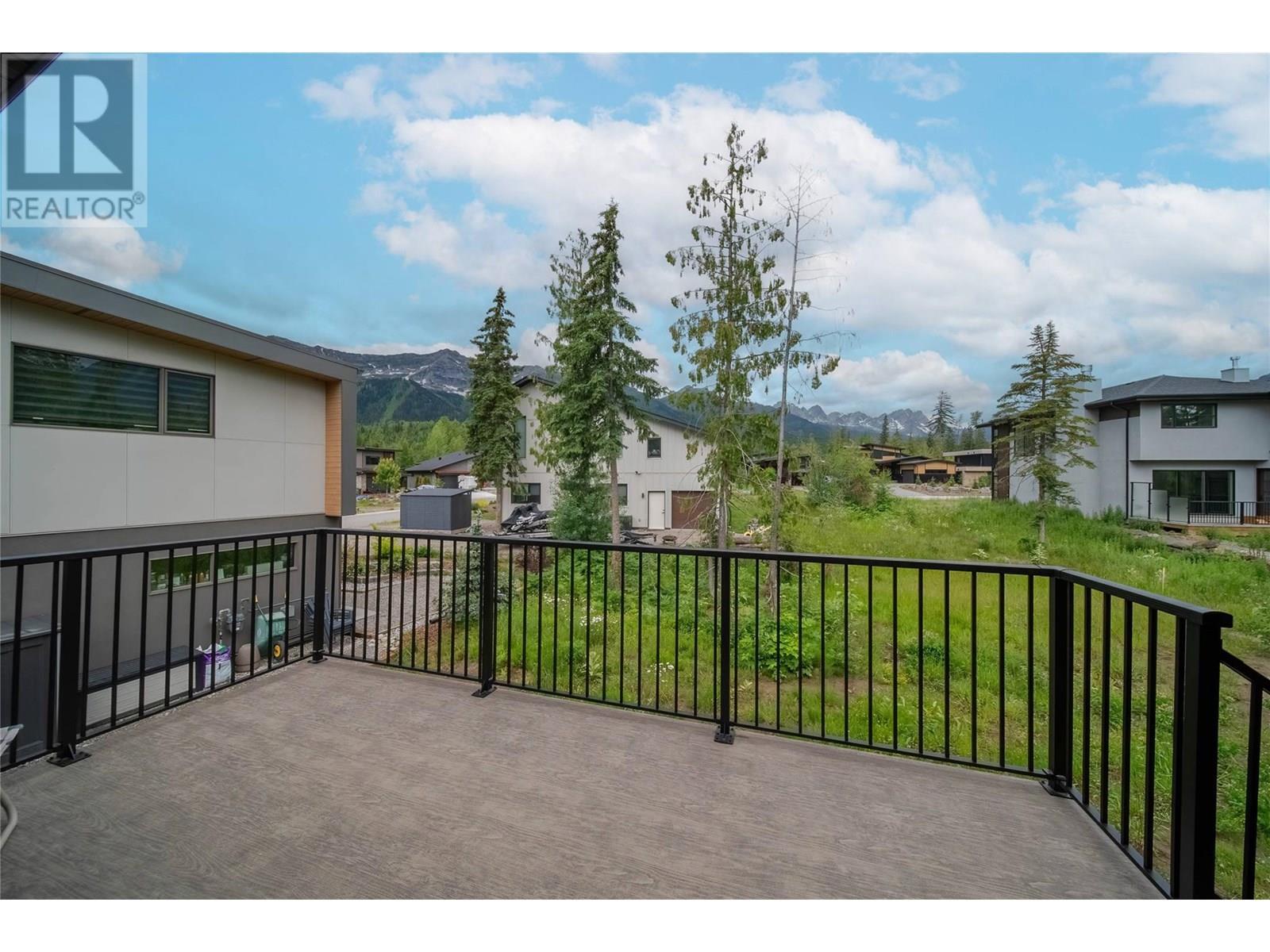 2 Huckleberry Place, Fernie, BC - Outdoor