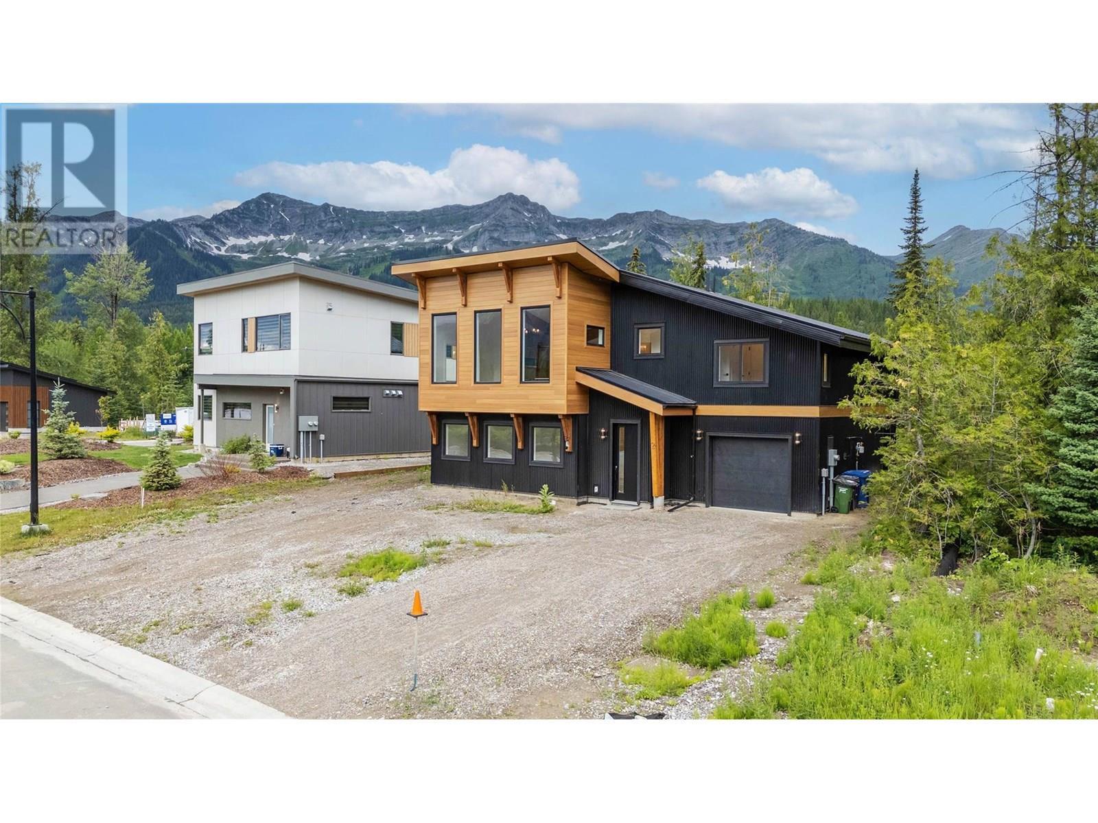 2 Huckleberry Place, Fernie, BC - Outdoor With Facade
