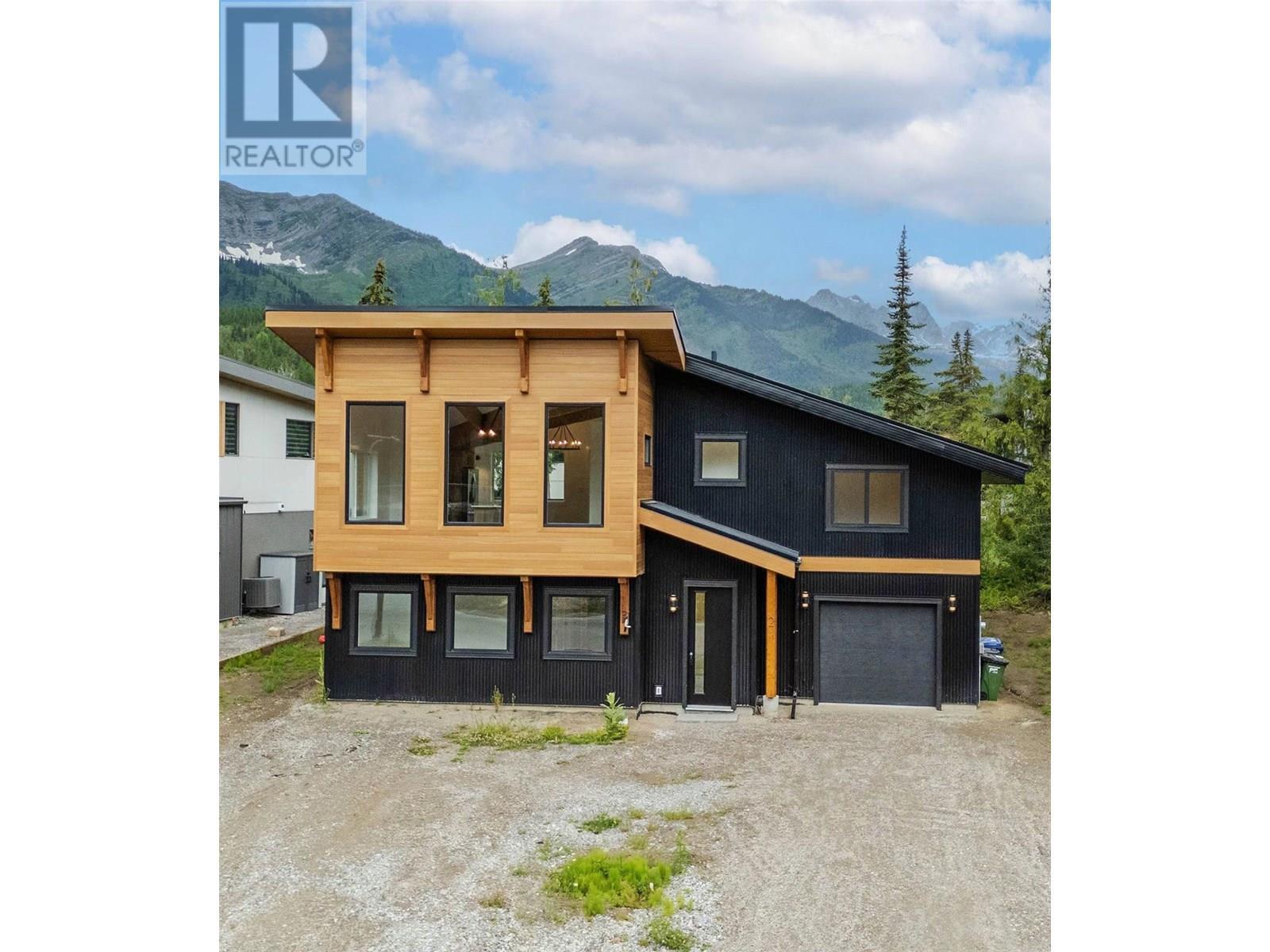 2 Huckleberry Place, Fernie, BC - Outdoor With Facade