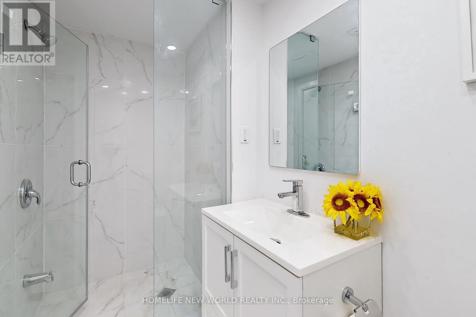 3 pc Wshrm on ground floor - 3025 Moffat Road, Clarington, ON