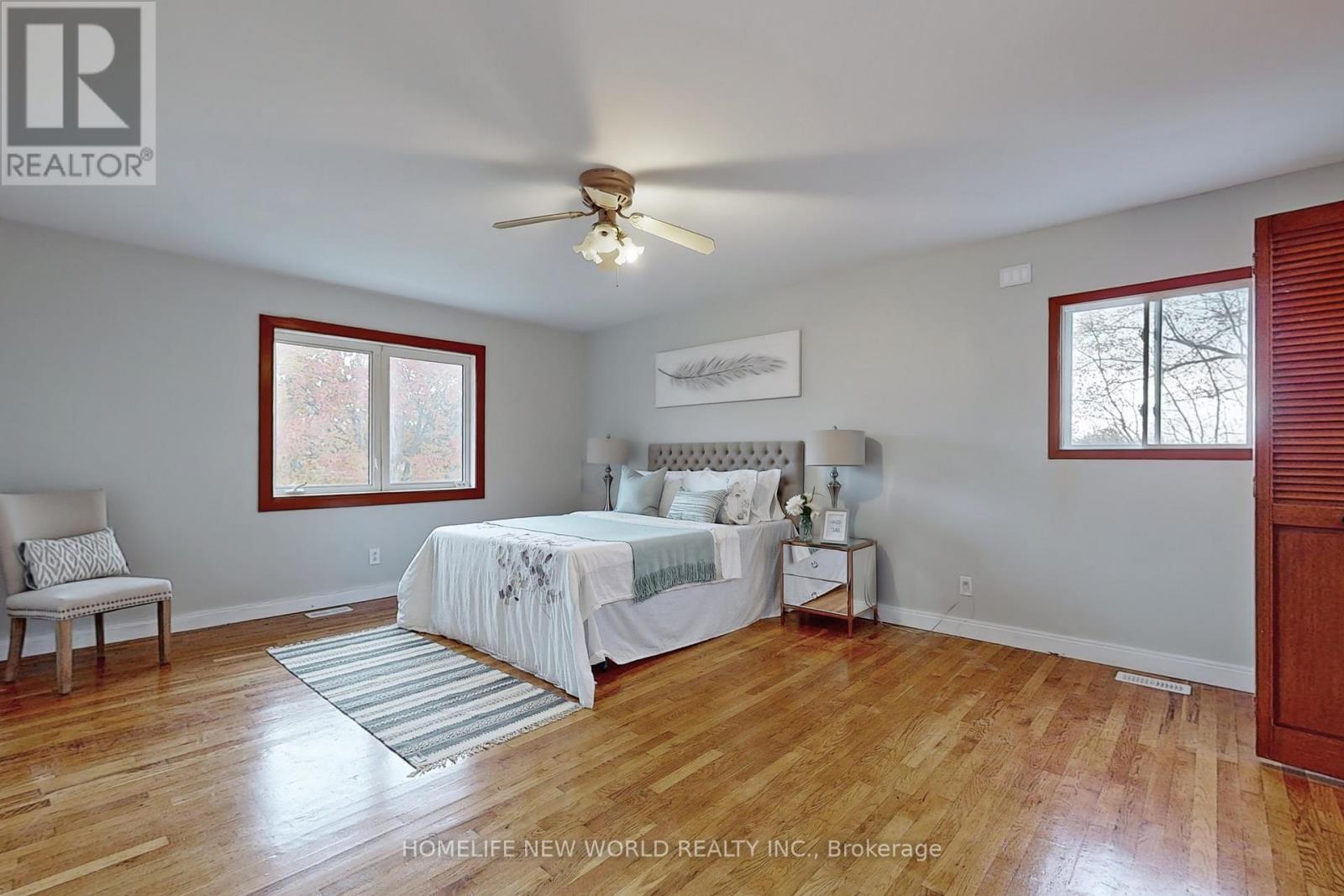 Prim Bdrm w/ 4 pc Ensuite - 3025 Moffat Road, Clarington, ON