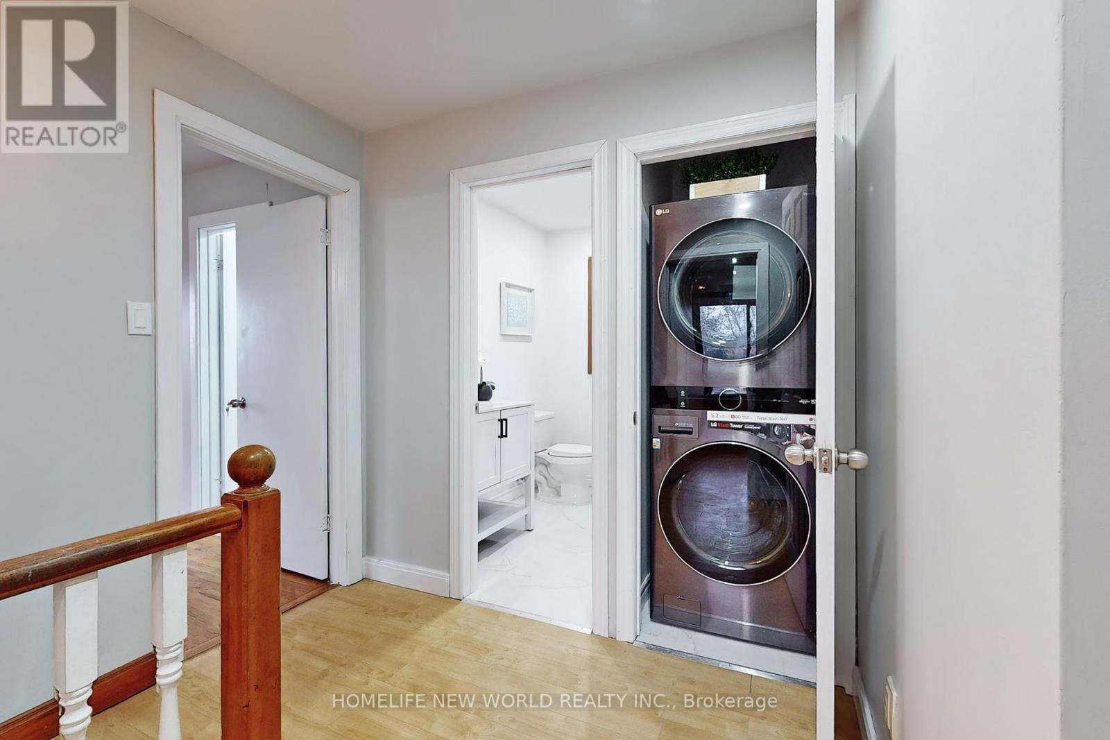 laundry room on 2 F - 3025 Moffat Road, Clarington, ON