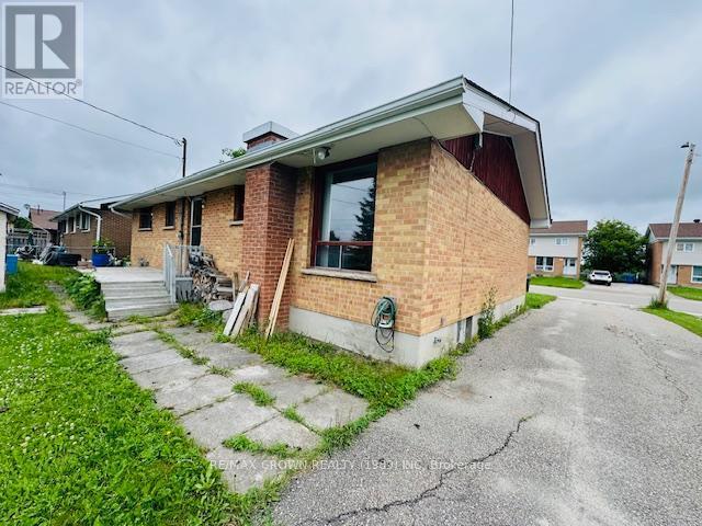 12 Winnipeg Street, Kapuskasing, ON - Outdoor