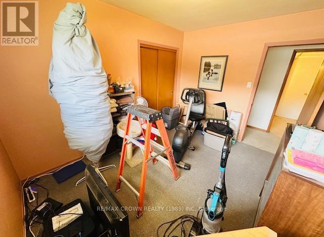 12 Winnipeg Street, Kapuskasing, ON - Indoor Photo Showing Gym Room