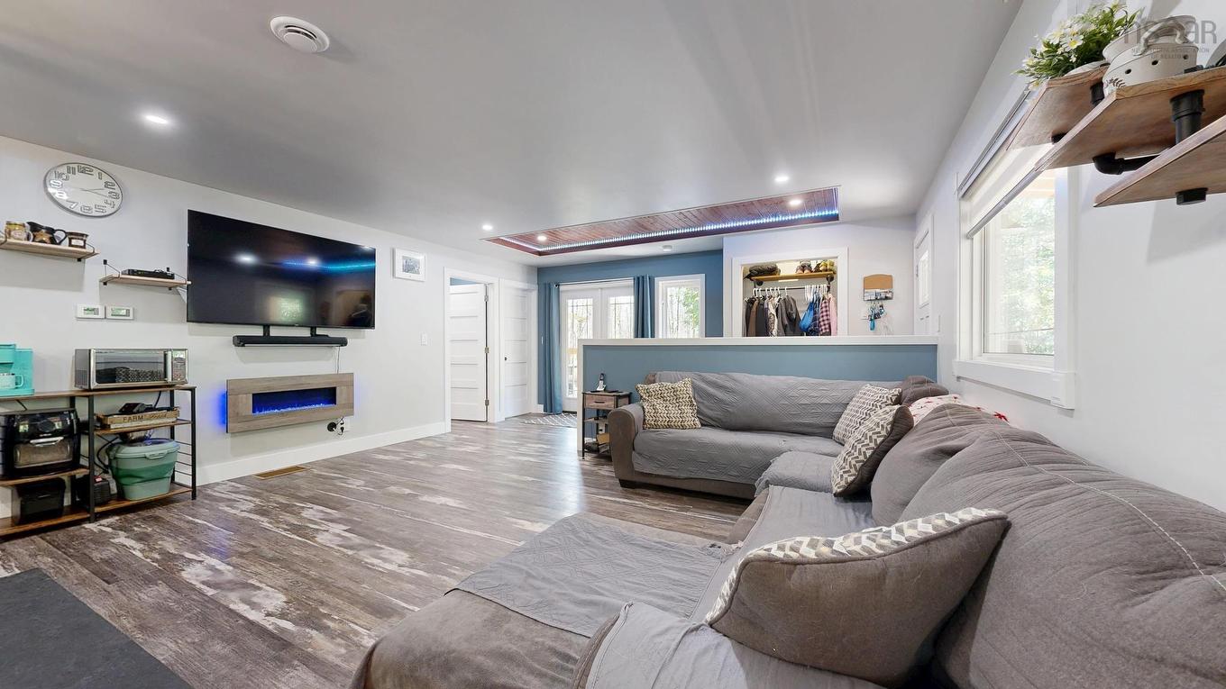 67 Oak Lane, Clyde River, NS