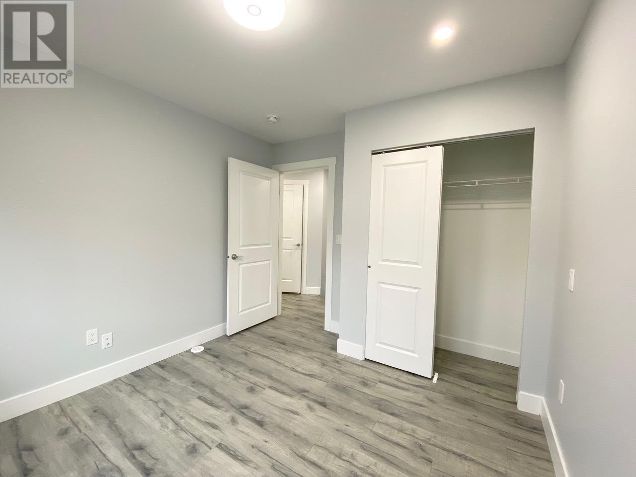 722 Coopland Crescent Unit# 2, Kelowna, BC - Indoor Photo Showing Other Room