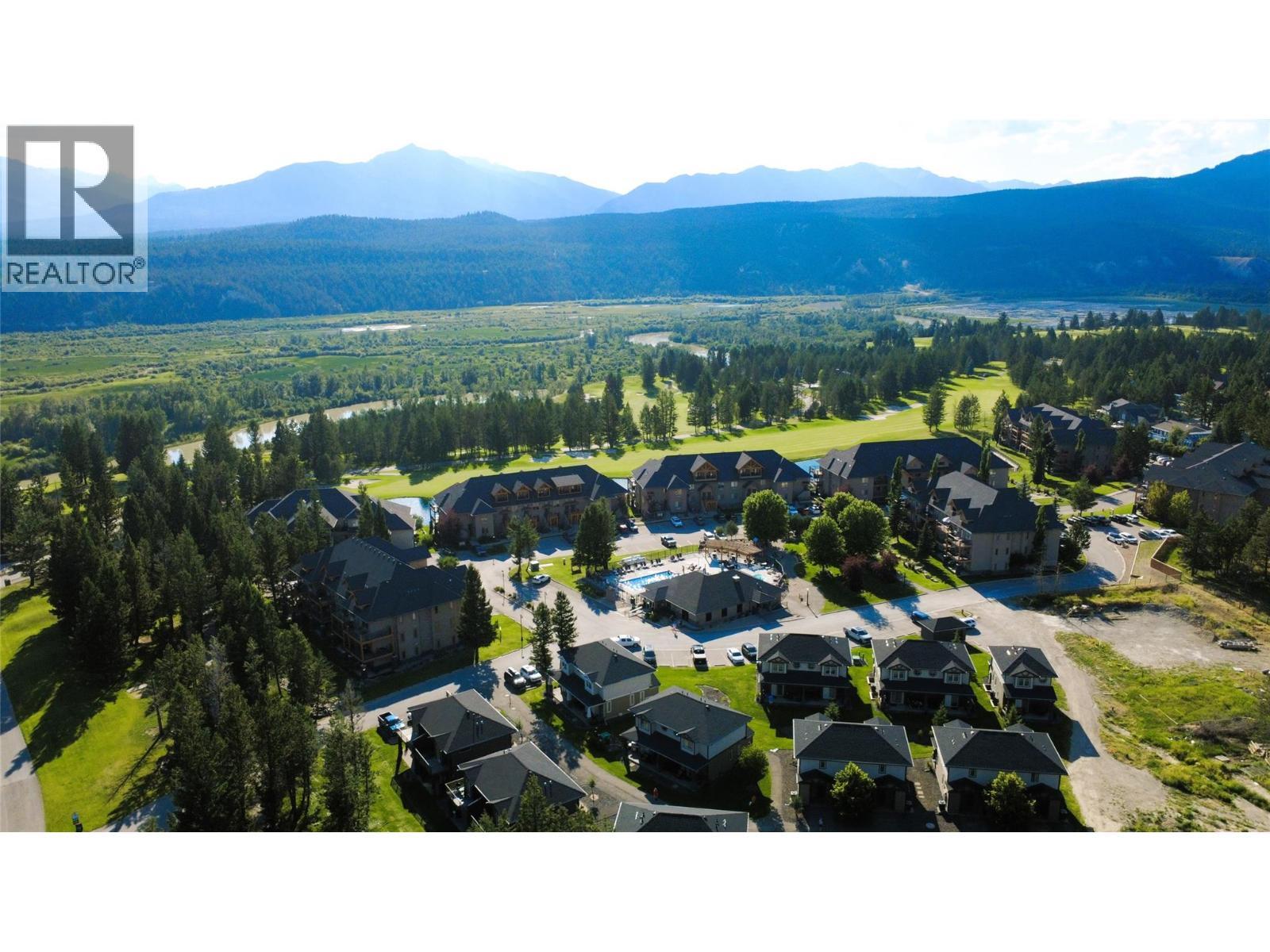 400 Bighorn Boulevard Unit# 416 F, Radium Hot Springs, BC - Outdoor With View