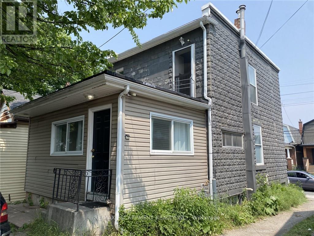 1164 Cannon Street E, Hamilton, ON - Outdoor