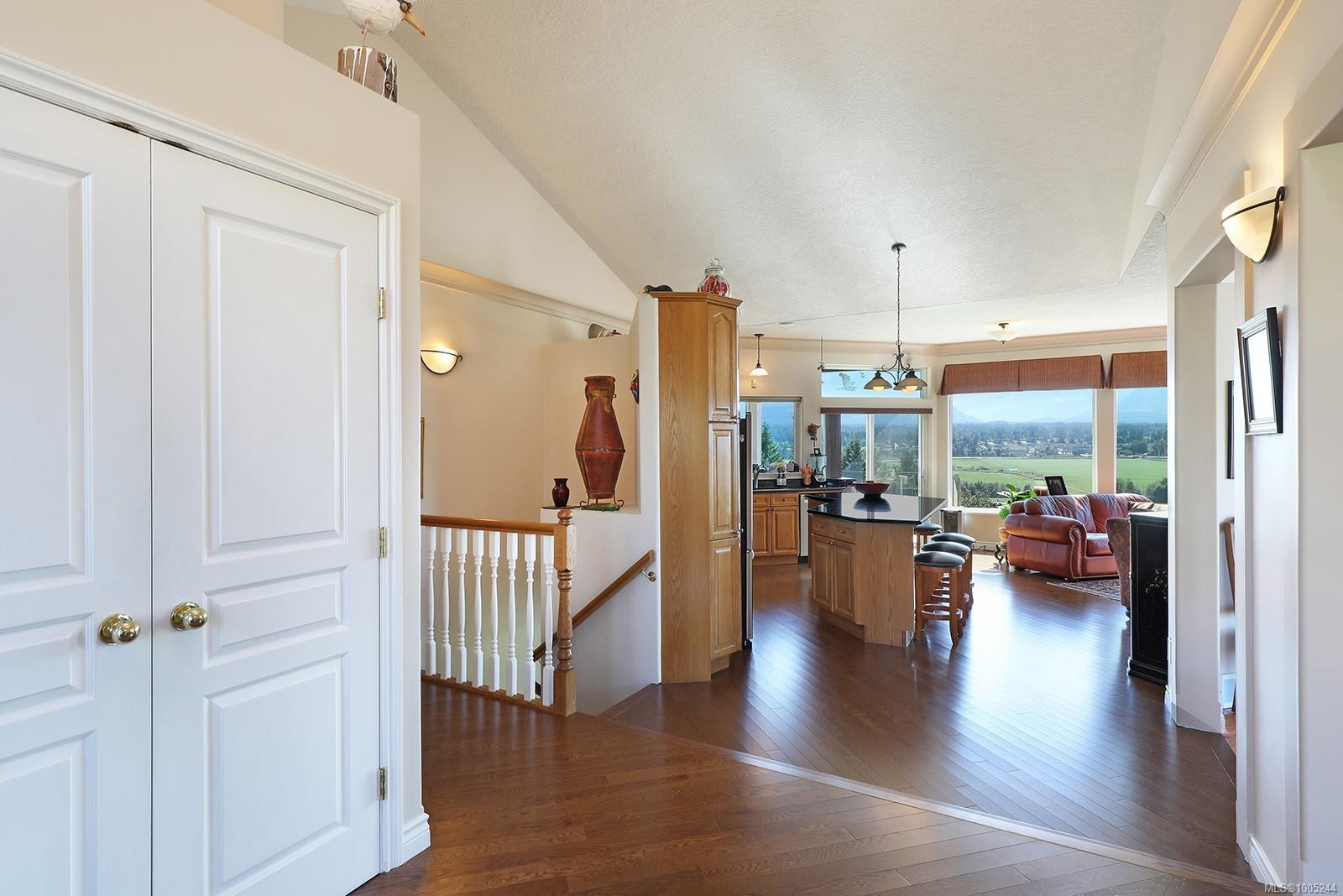 1437 Valley View Dr, Courtenay, BC