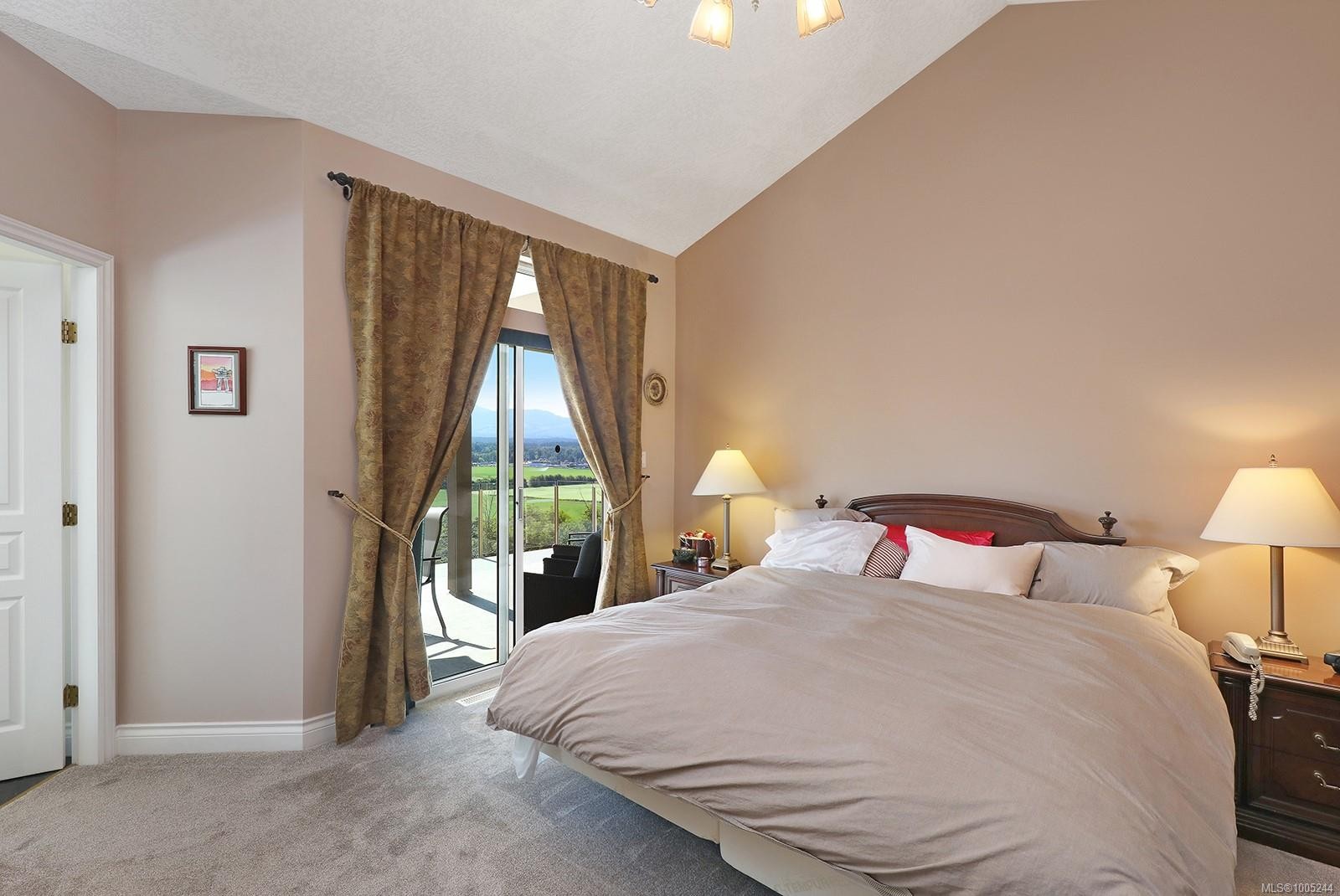 1437 Valley View Dr, Courtenay, BC