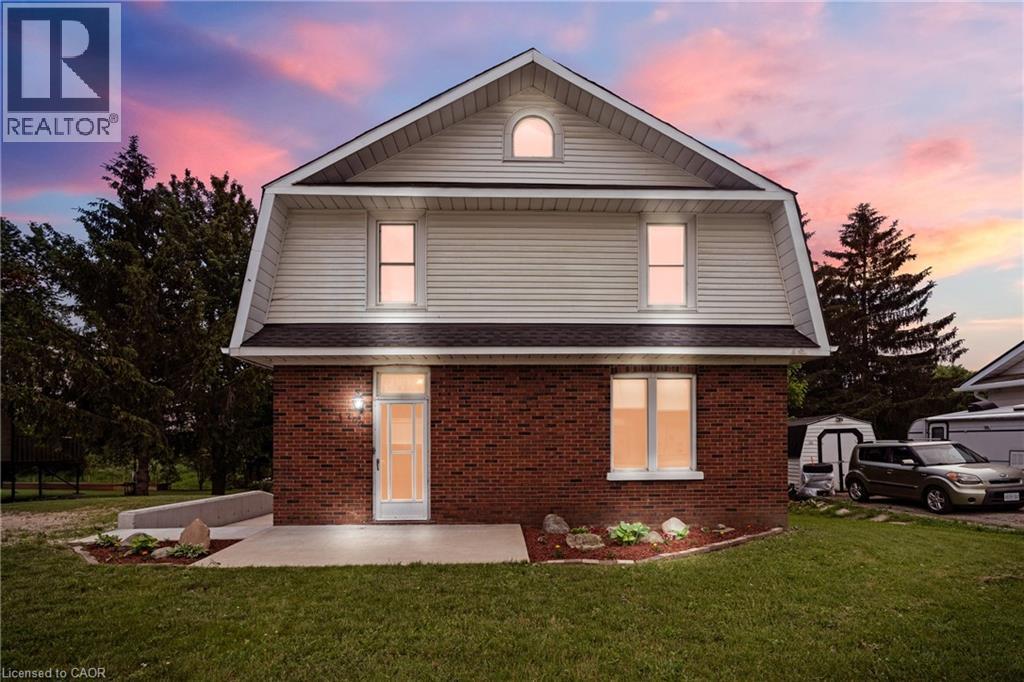 200 Elora Street S, Harriston, ON - Outdoor