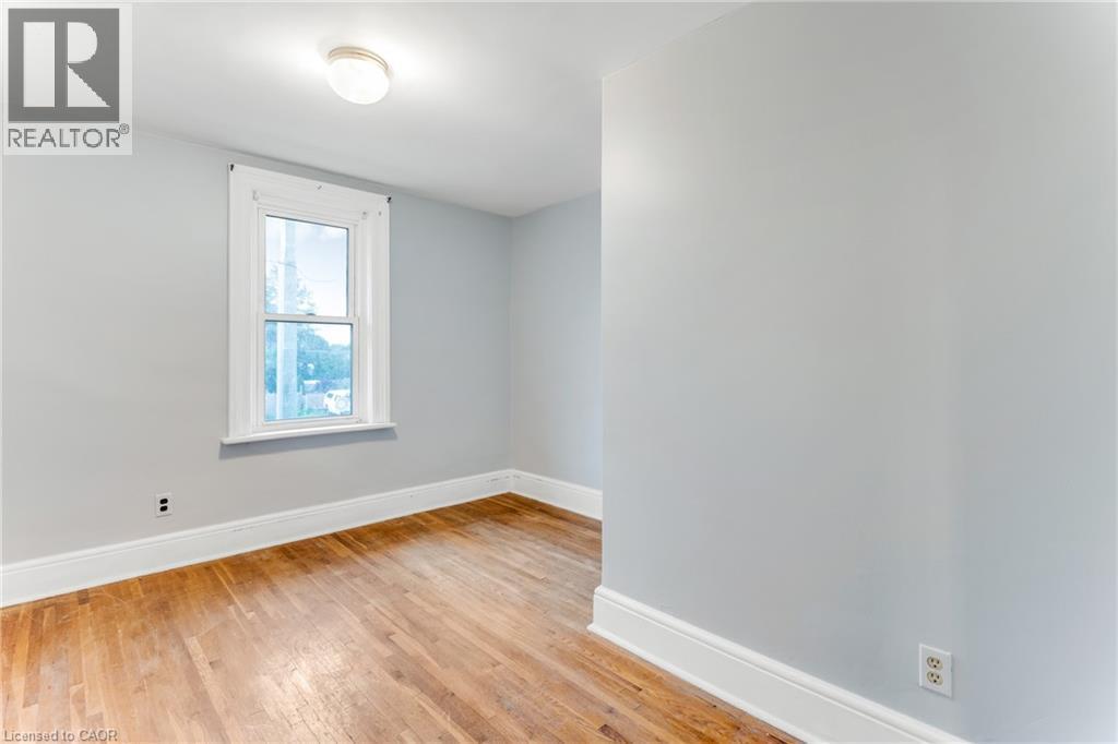 200 Elora Street S, Harriston, ON - Indoor Photo Showing Other Room