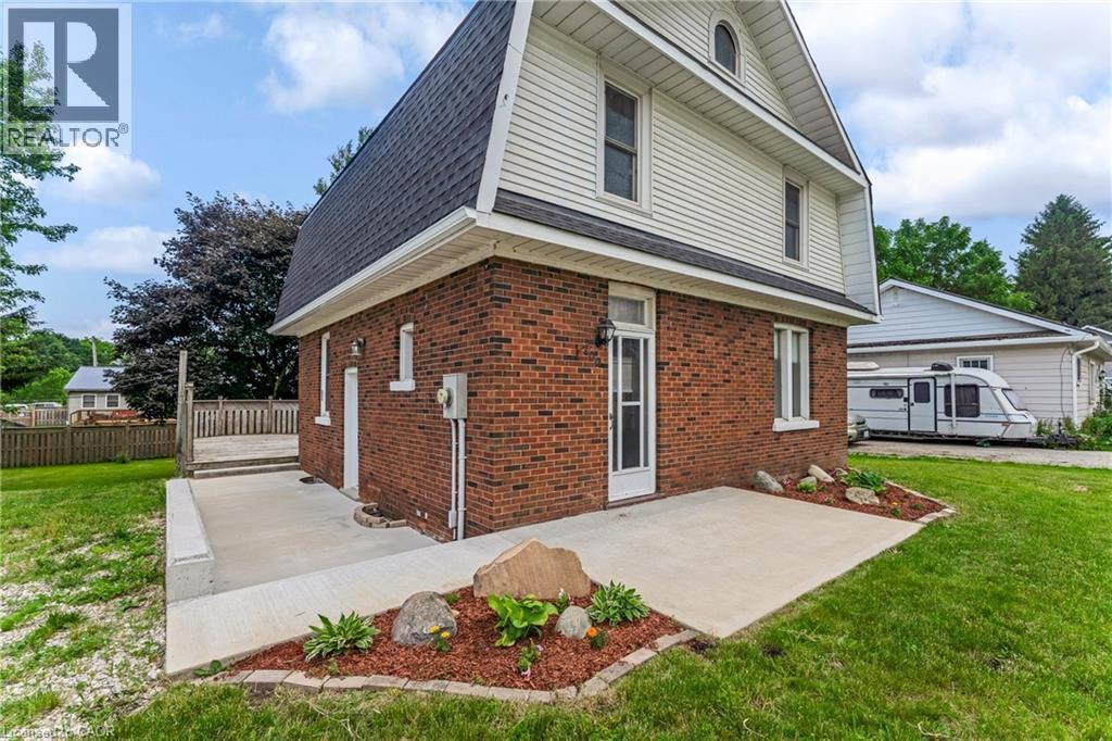 200 Elora Street S, Harriston, ON - Outdoor With Exterior