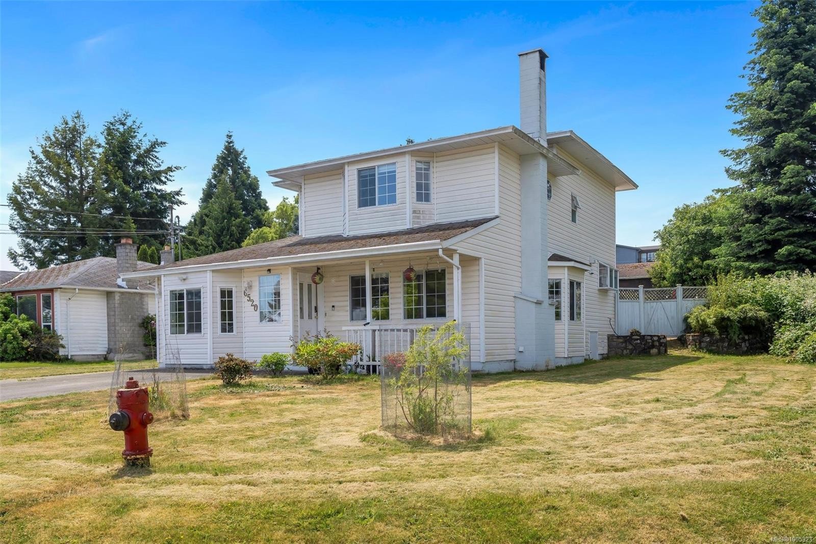 6520 Country Rd, Sooke, BC