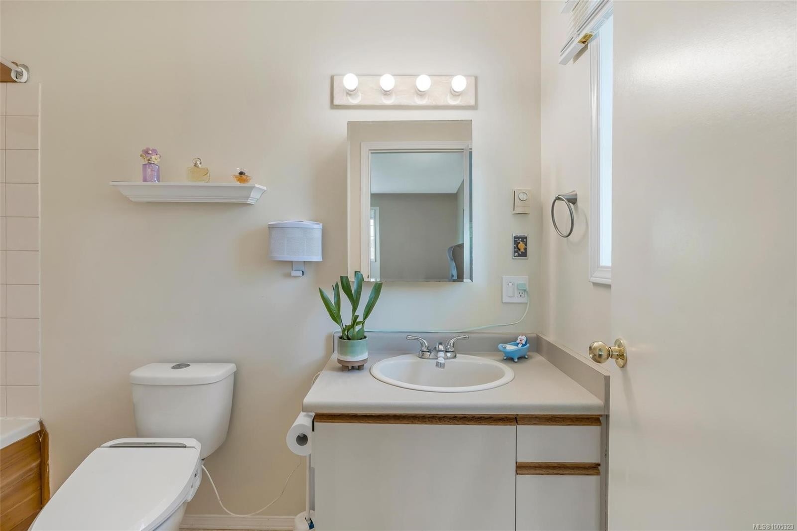 6520 Country Rd, Sooke, BC