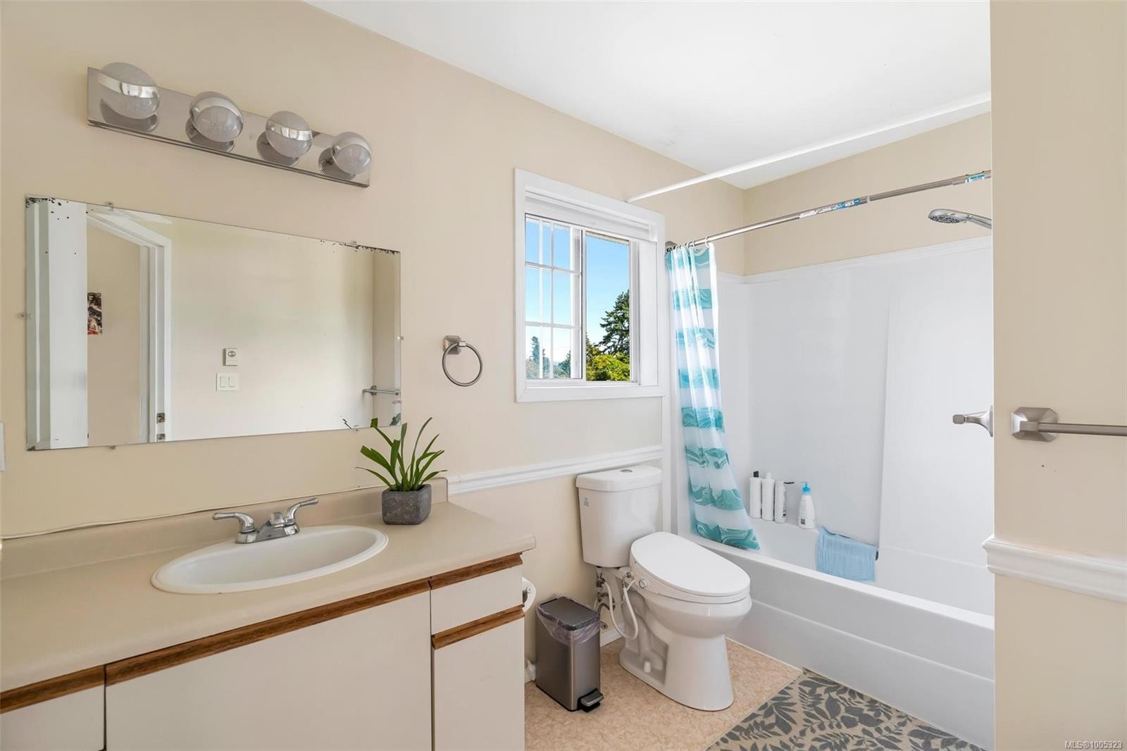 6520 Country Rd, Sooke, BC