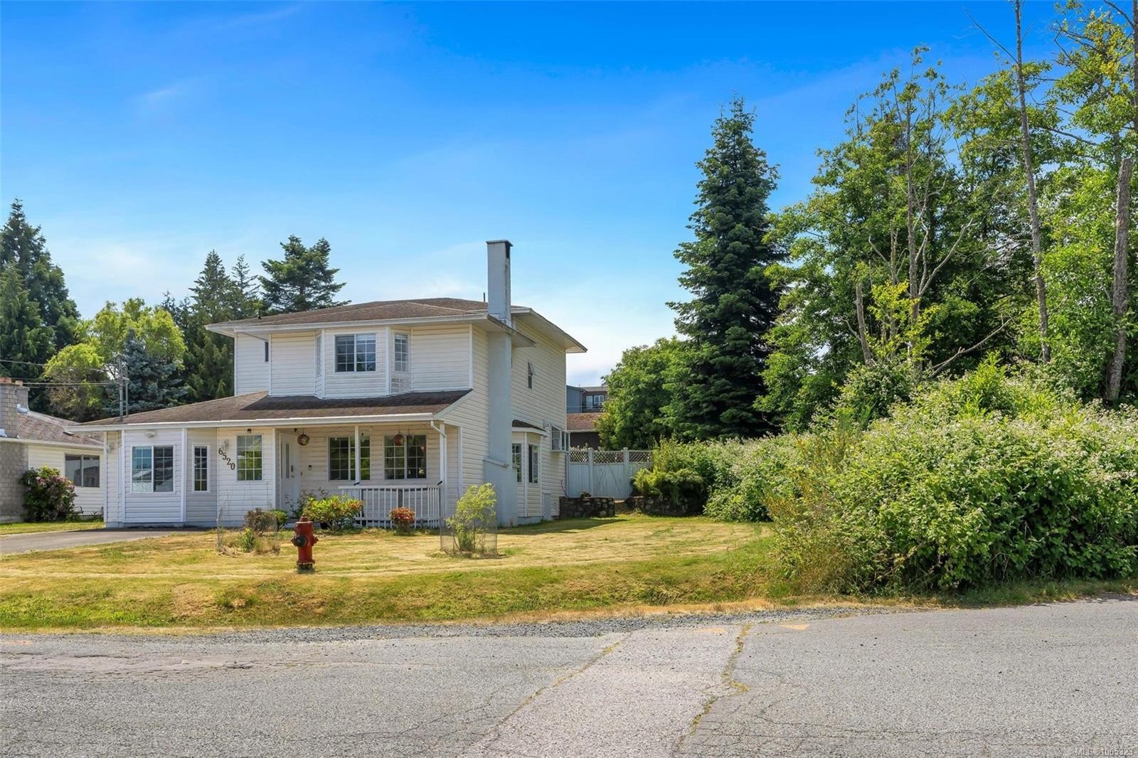 6520 Country Rd, Sooke, BC
