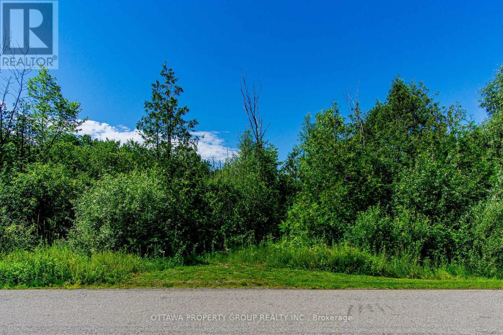 1578 Ramar Way, Ottawa, ON