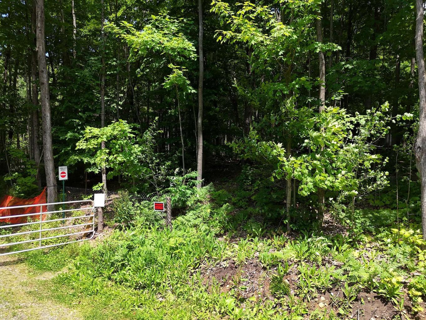 Façade - Rue Roger, Saint-Colomban, QC