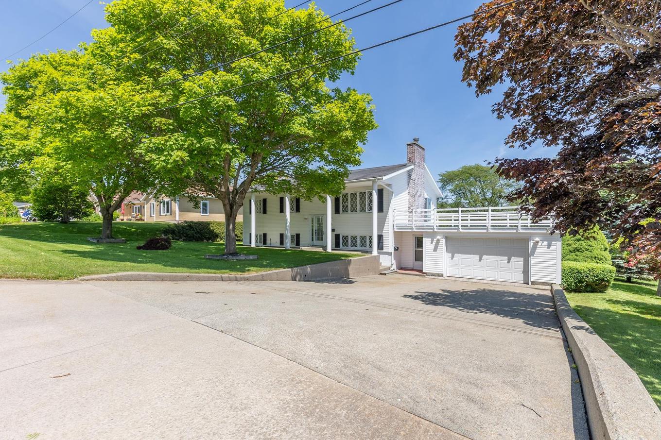 4 Harbourview Drive, Yarmouth, NS