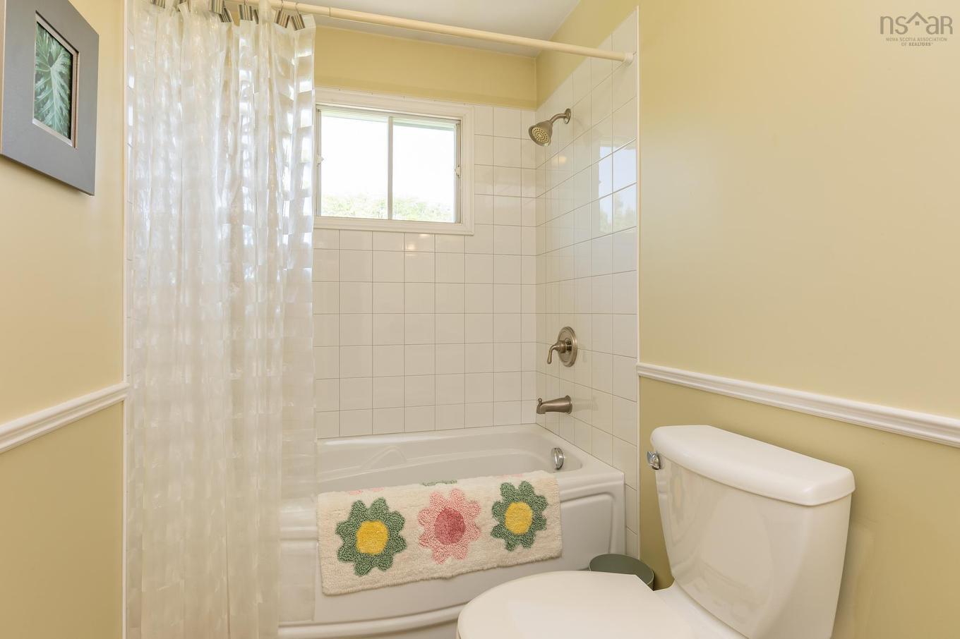 4 Harbourview Drive, Yarmouth, NS