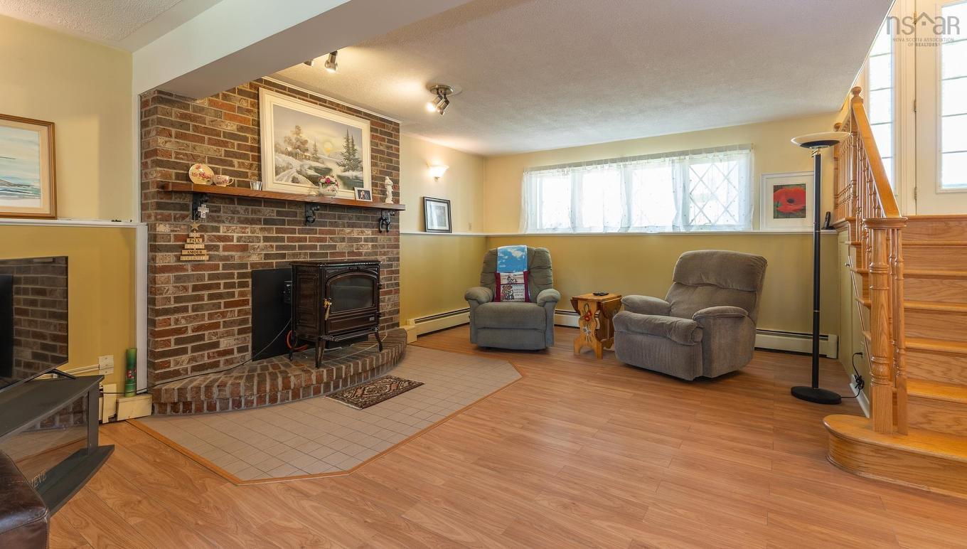 4 Harbourview Drive, Yarmouth, NS