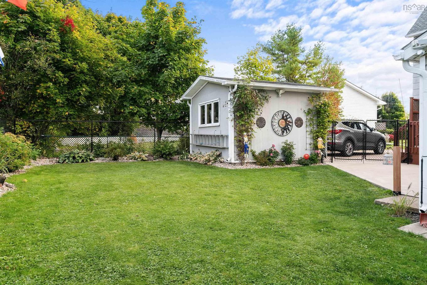 56 Aberdeen Avenue, New Glasgow, NS