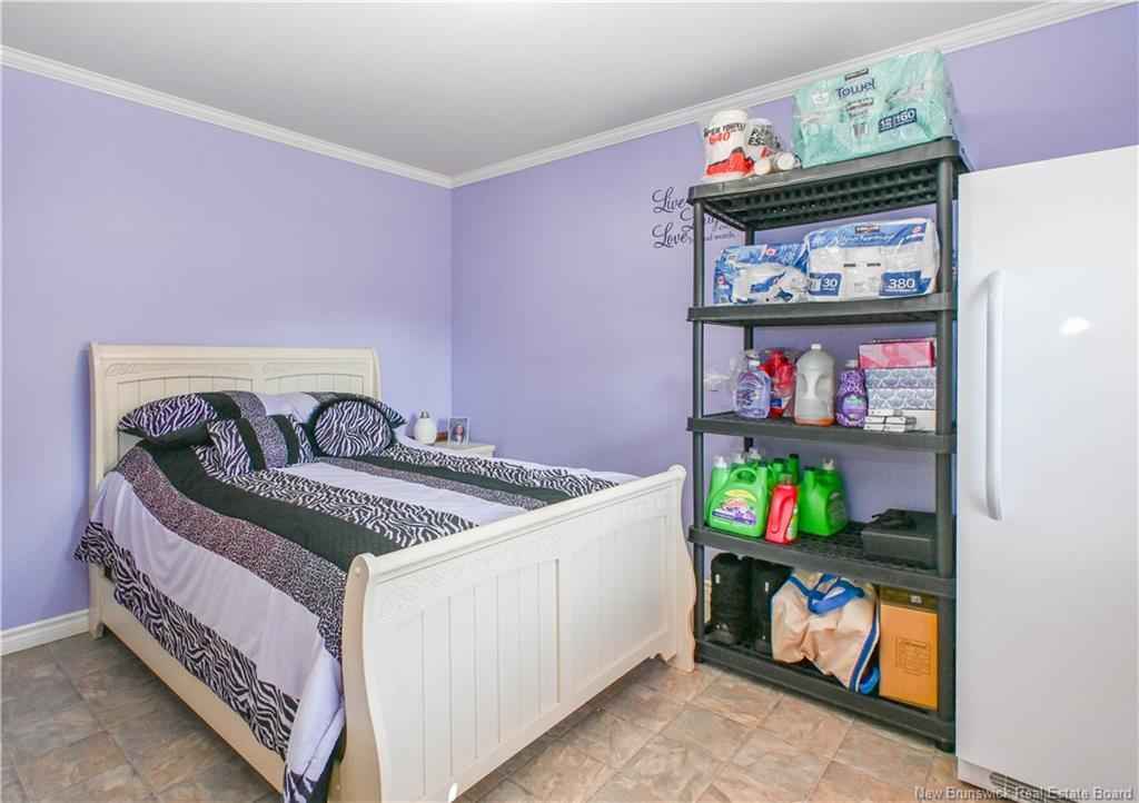 158 3E Rue St, Shippagan, NB