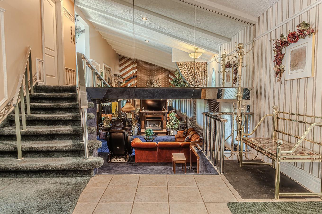 Salon - 920 Boul. St-Joseph O., Drummondville, QC - Indoor Photo Showing Other Room