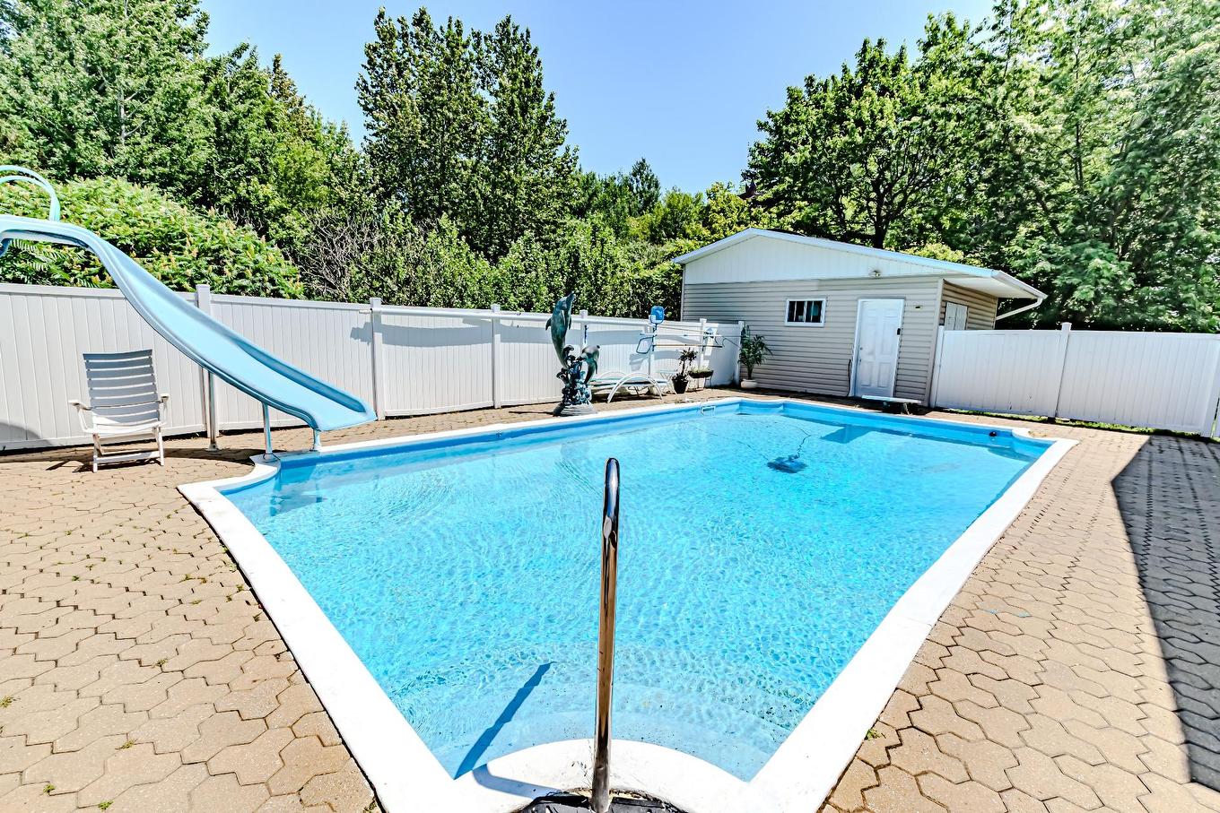 Cour - 920 Boul. St-Joseph O., Drummondville, QC - Outdoor With In Ground Pool With Backyard