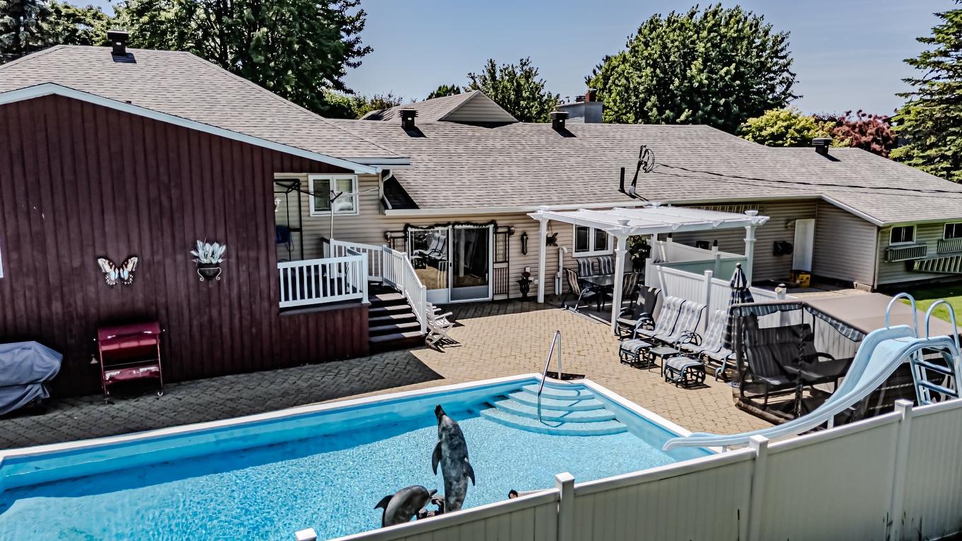 Cour - 920 Boul. St-Joseph O., Drummondville, QC - Outdoor With In Ground Pool With Deck Patio Veranda