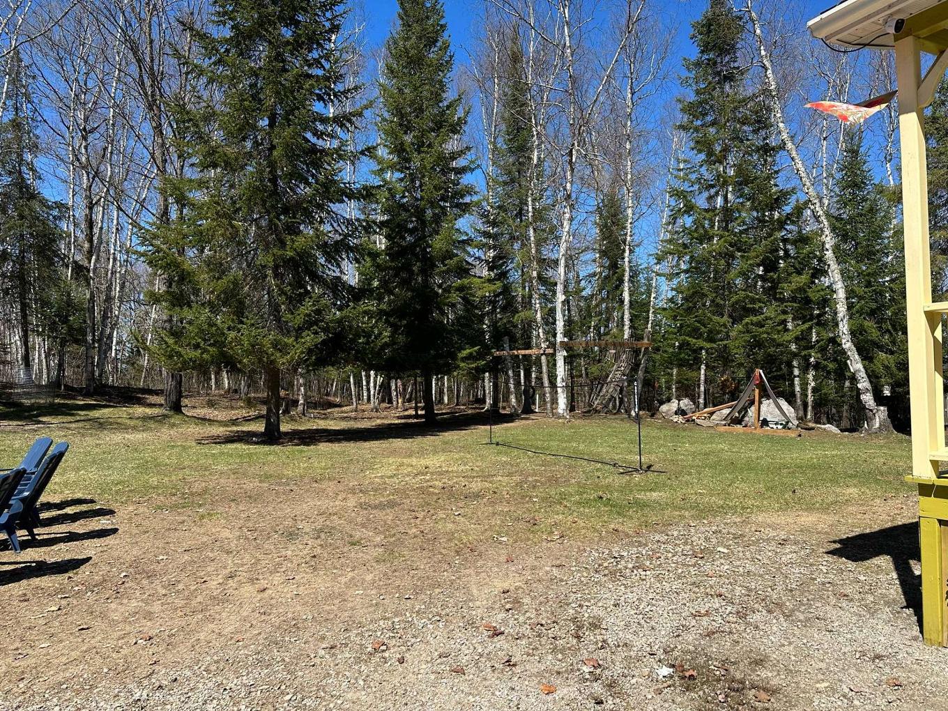 Backyard - 40 Ch. Des Érables, Saint-Michel-Des-Saints, QC - Outdoor