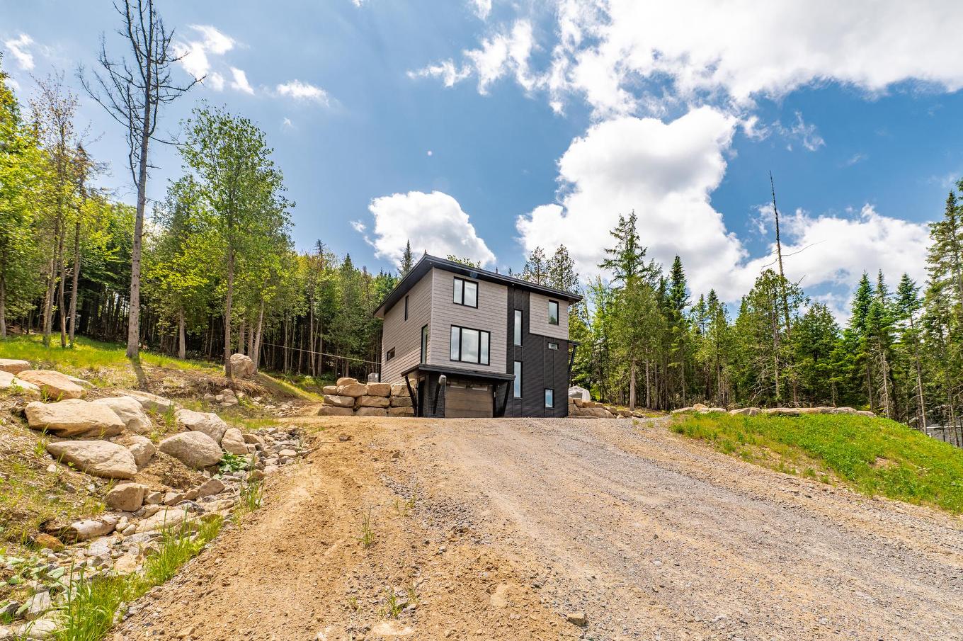 Cour - 3060 Imp. Des Promeneurs, Sainte-Agathe-Des-Monts, QC - Outdoor